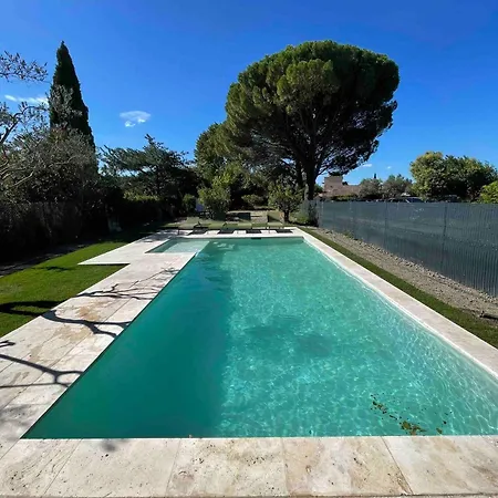 Holiday home Couvent D'aubignan - Maison De Caractere & Piscine