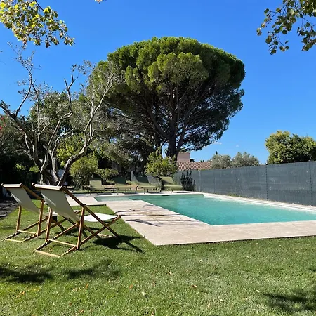 Couvent D'aubignan - Maison De Caractere & Piscine Holiday home Aubignan